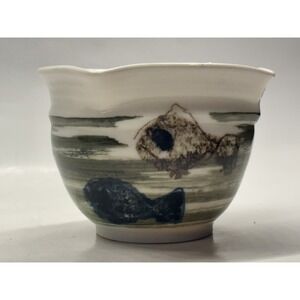 Hand Painted Porcelain Fish dish Bowl Artist signed,